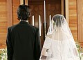 りえよお前もか!?　芸能人「でき婚」の系譜