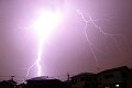 大都市を急襲！「ゲリラ豪雨」の原因