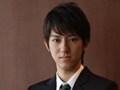 爽やかさと男らしさを兼ね備えた魅力的メンズスタイル