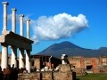 ポンペイ：火山で滅びた幻のローマ都市遺跡／イタリア