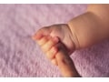 新生児の黄疸の原因と治療