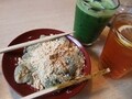プルプル食感が人気！京都「洛匠」の草わらび餅