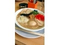 どトンコツの濃厚スープが味わえる福岡「魁龍」