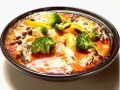 タジン鍋で作る鶏肉のトマトクリーム煮込み！コクのある鍋料理レシピ