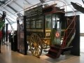 ロンドン交通博物館で地下鉄やバスの歴史を体感！