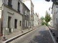 パリの閑静な雰囲気の町「ビュット・オ・カイユ」