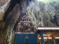 272段の階段がそびえ立つ洞窟寺院「バトゥケイブ」