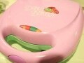 デザインも可愛い 電気ドーナツメーカー