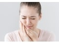 歯が痛くて噛めない、顔が腫れた…即歯科受診すべき5症状