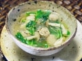 豚団子と豆苗のタイ風春雨スープ