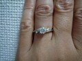 給料の三か月分の婚約指輪