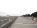 飛行機が目の前を過ぎていく！「城南島海浜公園」