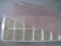 衛生的なのが嬉しい！冷凍保存に「フタ付き製氷皿」