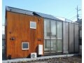 内と外に流れる2つの時間［時の流れる家］