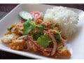 タイのKFC風、フライドチキンのハーブ和えレシピ
