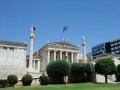 アテネ観光の拠点、シンタグマ広場周辺