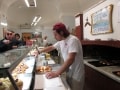 ピッツァだけでない！ナポリ人が愛する焼菓子の人気店