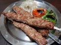アダナケバブのレシピ……ラムのひき肉を使ったトルコの串焼き