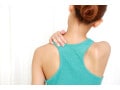 マッチョな筋肉質体型も肩こりに…体型別の肩こり対処法