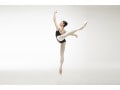 バレエの手の動き……動かすコツをつかめば踊りが変わる！