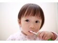 子供を歯磨き嫌いにしない方法！何歳からどう始める？
