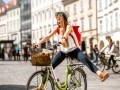 外国の街並みを走る自転車ツアー ヨーロッパ編