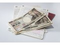 新型コロナで収入減！「無利子」でお金を借りる方法【ガイドが動画で解説】