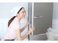 冷蔵庫掃除で使う洗剤・頻度は？掃除の仕方とカビや臭いを防ぐコツ