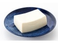 500人に聞いた「賞味期限切れの豆腐」を捨てるタイミング 危険な状態を食べてしまった時のリスクは？