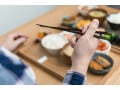 彼の「食事マナー」は私には“無理”だった。「婚約解消するほどの話じゃない」と友人は言うけれど