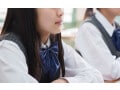 だから私は「制服」が嫌い！「衛生上どうかと思う」「不要な情報を張りつけられる拘束感」