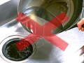 古い揚げ油や賞味期限切れの食用油を安全に正しく捨てる方法