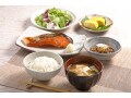 「魚の骨」に悩まされず魚料理を味わう！喉に刺さったトラウマ、骨取りが面倒もこれで解消
