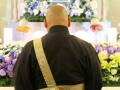「足がしびれてお坊さんに突進」「独特すぎるお経に思わず吹いた」 お葬式で目撃した衝撃エピソード！