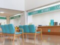 病院の待合室にて。悪意なき子どもの「大失言」に真っ青のお母さん→直後、ほっこり笑顔があふれた話