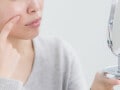 Q. 睡眠不足で肌荒れするのはなぜですか？
