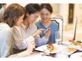 Q. ゴシップ好きな友人との会話が面倒です。どうすればいいですか？