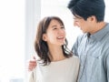 「人前で仲良くしている夫婦」ほど、離婚しやすい理由。うまくいく夫婦関係の“奥深さ”とは