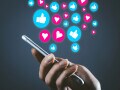 年収などがバレる⁉︎ SNS投稿で注意したい4つの話題