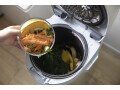臭う生ごみ…一人暮らしでも「生ごみ処理機」は必要？ 生ごみを臭わせない方法はある？