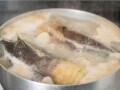 レシピに出てくる「アク抜き」、絶対に必要？ アク抜きをしないと健康を害するかもしれない食材も！