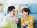 トラブルを乗り越えられる「壊れない夫婦」の特徴4選！ 離婚していく夫婦と何が違う？