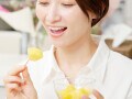 Q. パイナップルは危険ですか？ 食べると舌がしびれます
