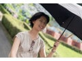 さすだけで効果大！「日傘」が熱中症予防・対策に役立つワケ