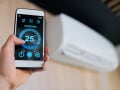 スマートリモコンとは？ どんな人におすすめ？ 活用シーンや導入方法を、デジタルの専門家がやさしく解説