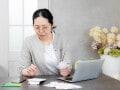 「死守すべきもののために切り捨てる」年収250万円・51歳公務員女性のインフレ下での選択