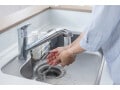 キッチンシンクの掃除方法……カビが発生しやすく不衛生に傾きがち！