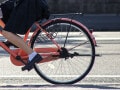 自転車の「ながら運転」は反則金1万2000円!? 弁護士YouTuberに聞く、厳罰化の背景