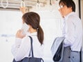 「それでも電話に出るなというんですか！」電車内での女性の絶叫に「車内が静まり返った瞬間」