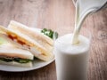 牛乳は体に悪い？ 脂肪分が脳卒中リスクと関係も……牛乳の種類による違い・選び方